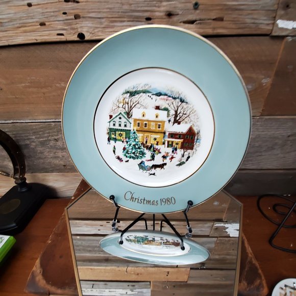 Avon Christmas Plate Series - 1980 - Country Christmas - by Enoch Wedgwood 8th E - Picture 2 of 5